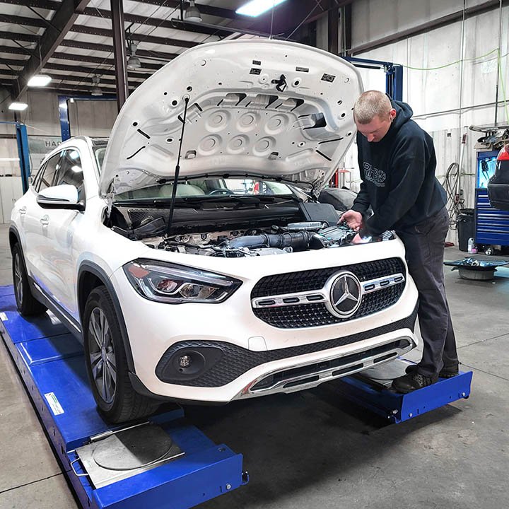 Mercedes Benz Brake Service, Oil Change Service, & Air Conditioner Recharge Service